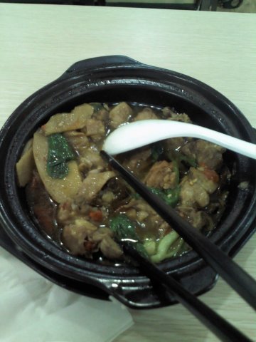 黄焖鸡米饭