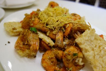 金丝香茅锅巴虾