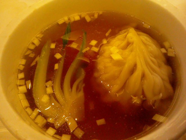 花胶带子灌汤饺