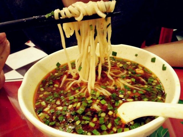 牛肉拉面
