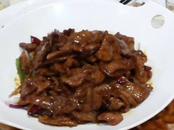 干锅蒙古牛肉