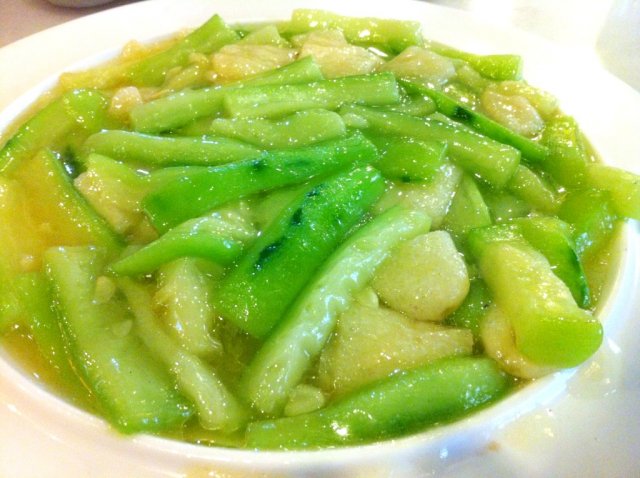 竹荪烩丝瓜