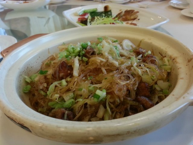 金莎鹅肝粉丝煲