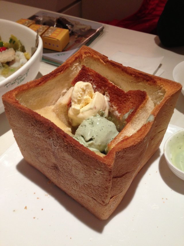 蜂蜜厚多士