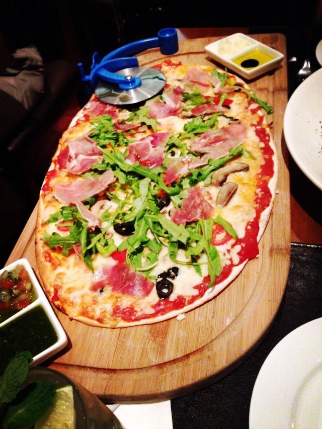PIZZA