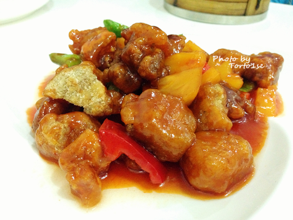 菠萝咕噜肉