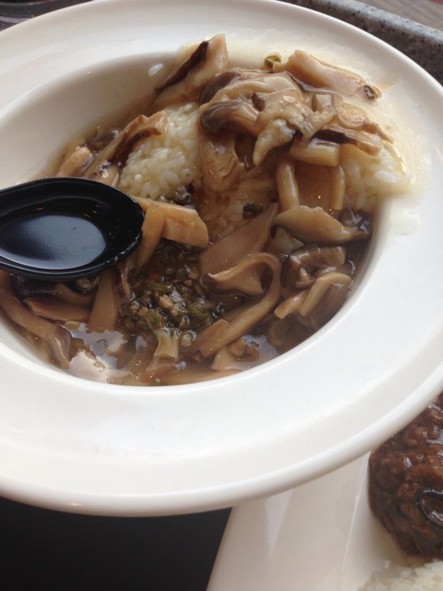 蘑菇饭