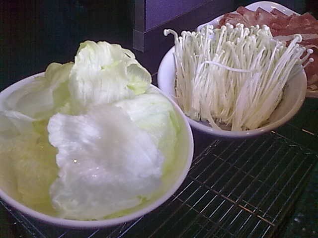 生菜 金针菇