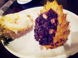 紫米菠萝饭