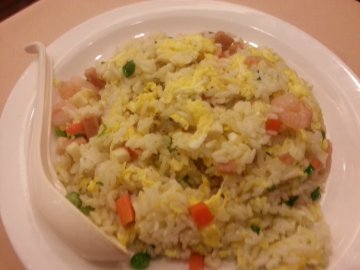 扬州海鲜炒饭
