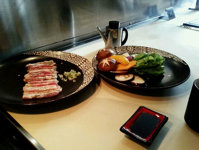 五花肉和蔬菜拼盘