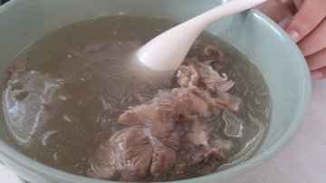 粉丝骨头汤