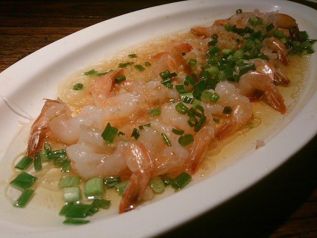 蒜茸粉丝虾