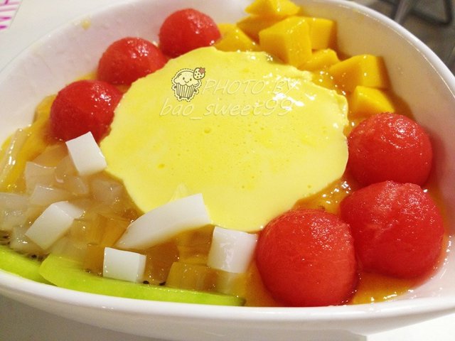 鲜什果焦糖布丁