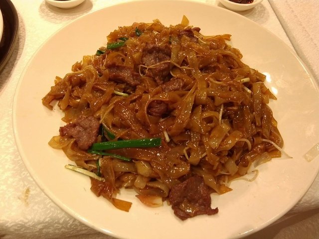 炒牛河