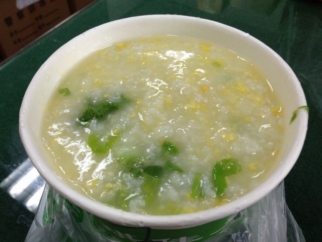 虾仁玉米粥