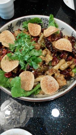 干锅牛蛙