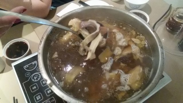 猪肚鸡