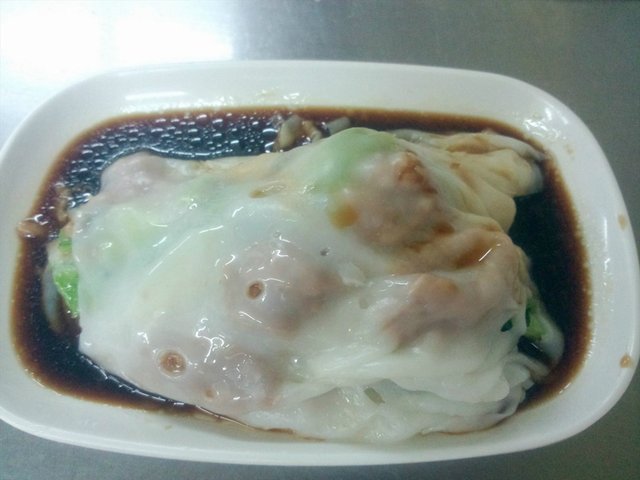 一看就知道d瘦肉大大片，起码五块肉啦（实质有6-7块），拉肠也滑，性价比高，好吃之余还饱肚啊！！