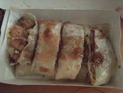 虾仁培根蛋饼