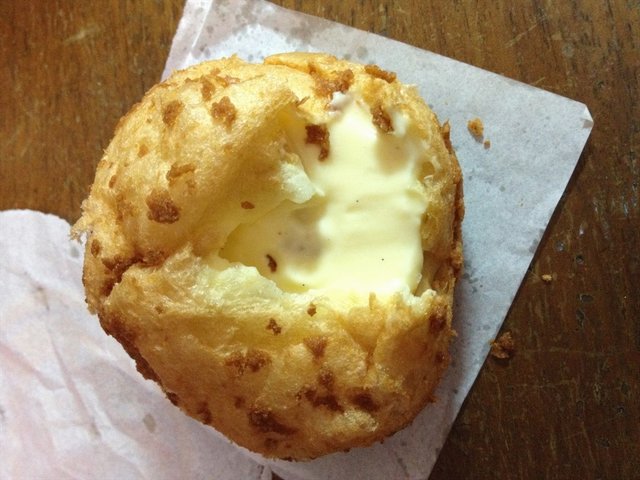 可是吃上去感觉香精味太重了。