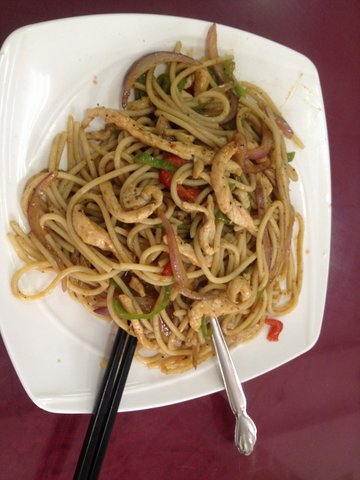 黑椒鸡丝意面