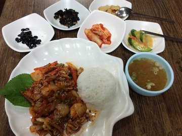 八爪鱼拌饭