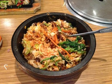 石锅拌饭