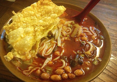 酸辣米线 - 双榆树的香满园云南过桥米线)