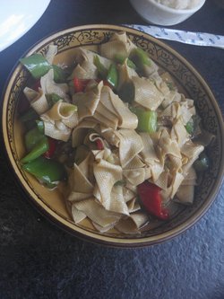 尖椒干豆付