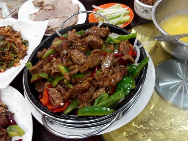 石锅肉片