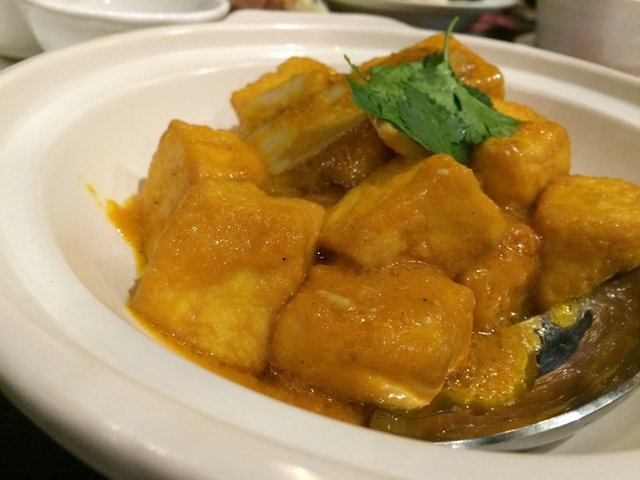黄金虾膏豆腐煲