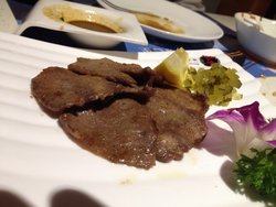 上等牛舌