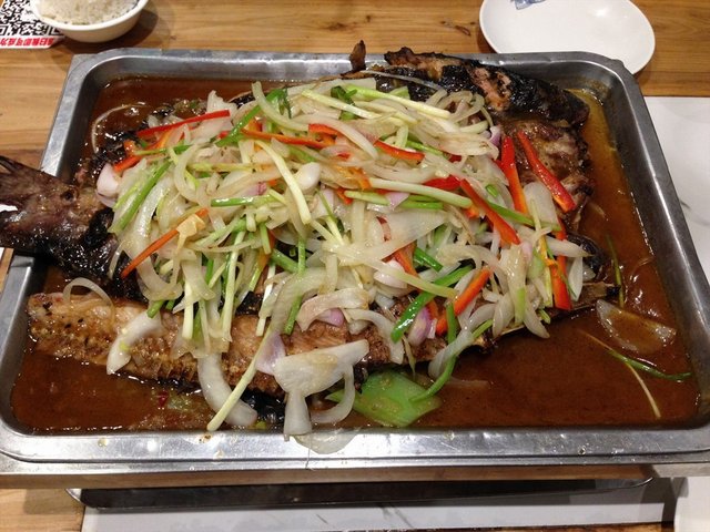 葱香烤鱼