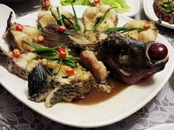 豉汁蒸鲈鱼