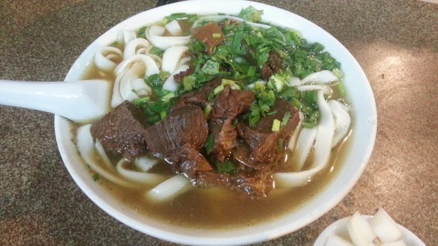牛腩粉