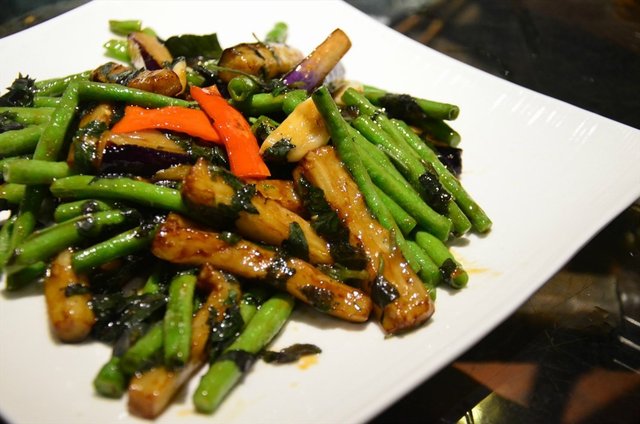 紫苏茄子炒豆角