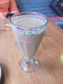 玫瑰奶茶