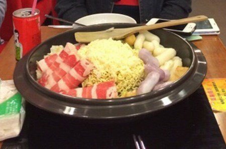 芝士年糕火锅