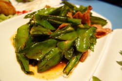 酸辣龙豆猪颈肉