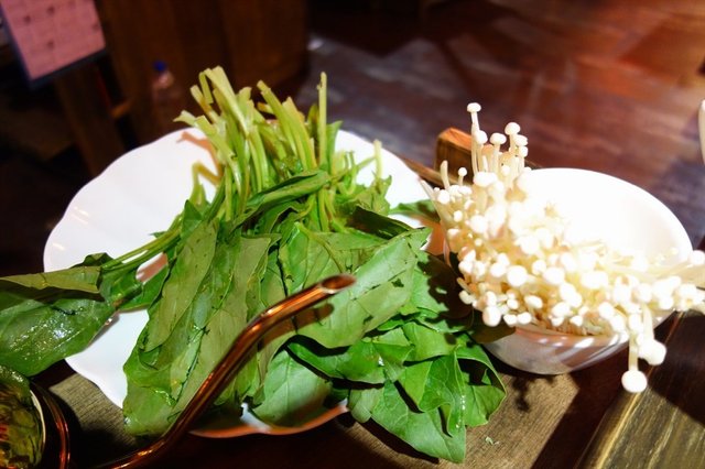 菠菜&金针菇