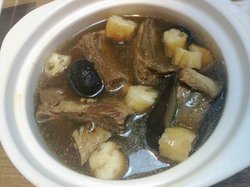 肉骨茶