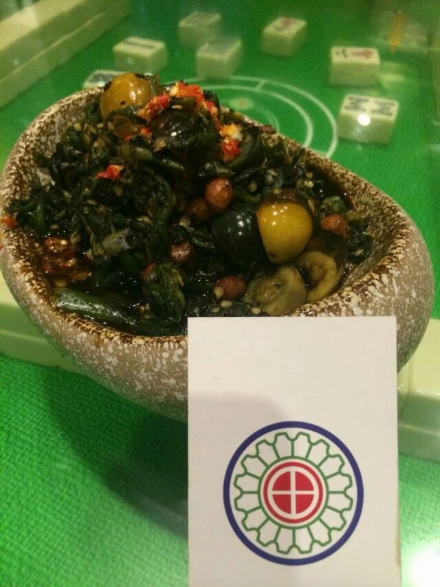 鹌鹑皮蛋