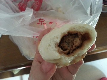 牛肉三鲜的包子