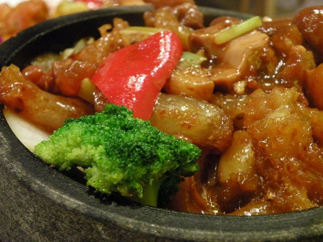 石锅猪筋西兰花