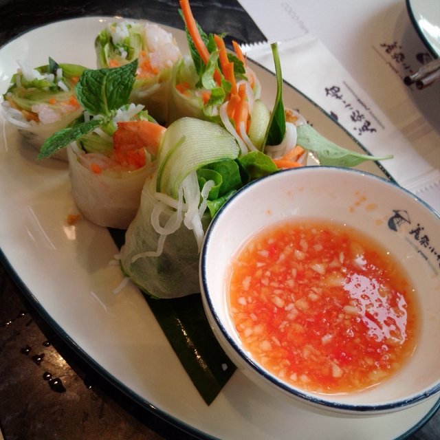 香草鲜虾米纸卷