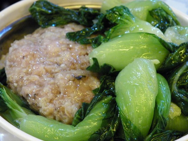 肉饼蒸饭