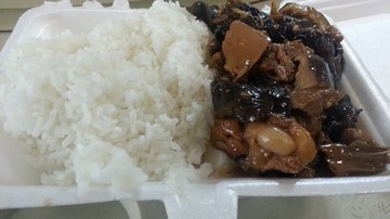 香菇滑鸡饭