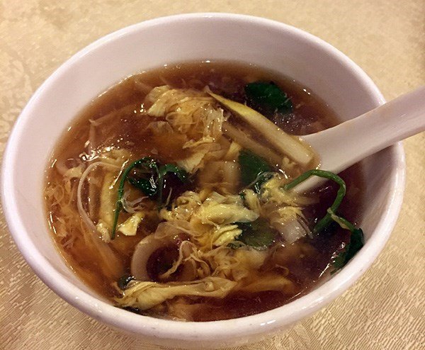酸辣鱿鱼汤