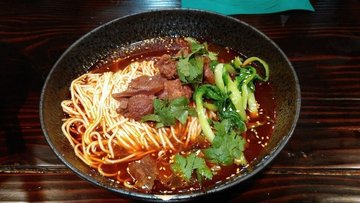 川香牛肉面